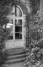 Terrace doors of Villa Tristan, Douarnenez