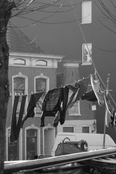 Clothes line on a houseboat, Gouda